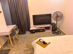 Pryme Apartment